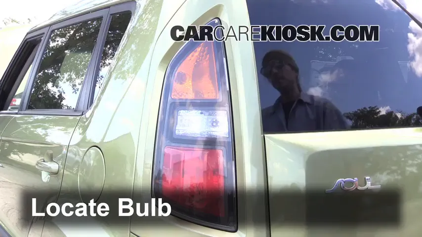 2011 Kia Soul Plus 2.0L 4 Cyl. Lights Tail Light (replace bulb)